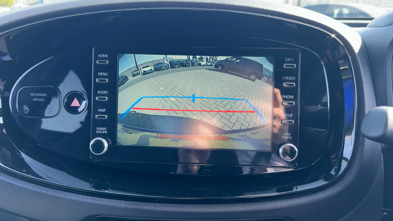 Toyota Aygo X 1.0 VVT-i Edge 5dr Petrol Hatchback